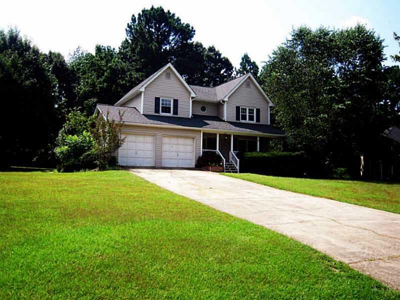 3 bedroom, 2,022 sq ft single family residence sold at 727 BEDROCK Run, Lawrenceville, GA 30043