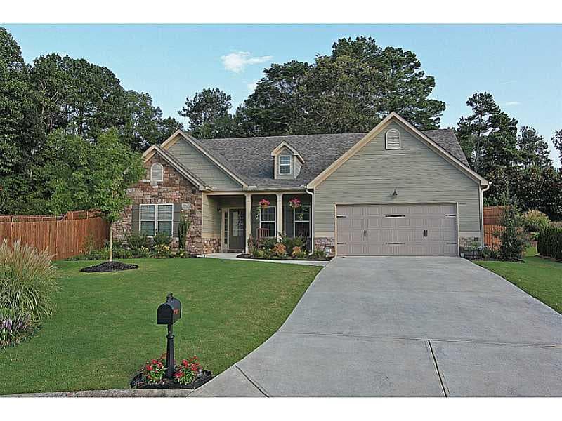 3955 Silverthorn Trace, Cumming, GA 30028 — most recent listing photo