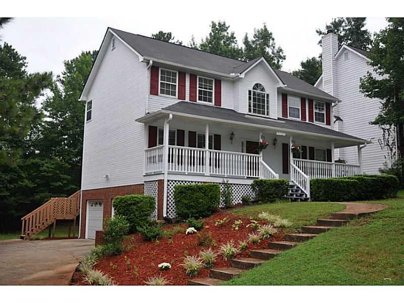 9529 Lakeview Court, Douglasville, GA 30135 — most recent listing photo