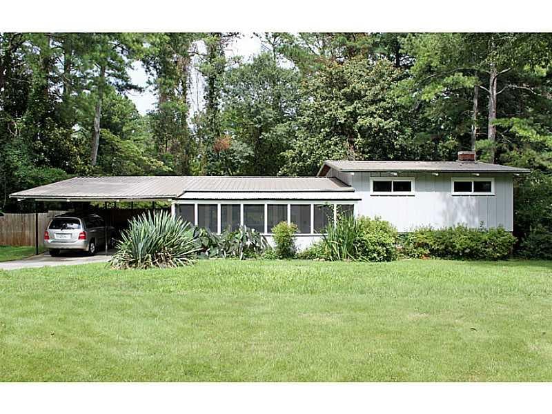 4 bedroom, 1,849 sq ft single family residence sold at 3417 Thornewood Drive, Atlanta, GA 30340