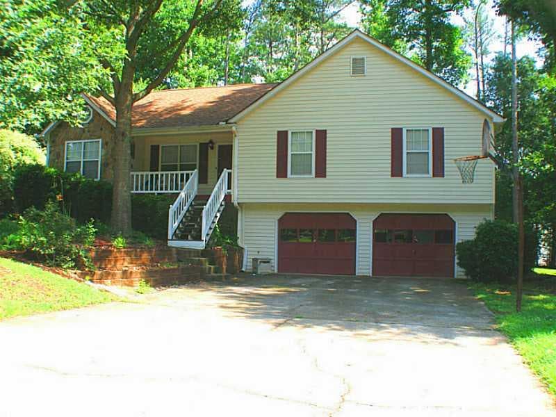 3 bedroom single family residence sold at 699 Cades Cove Court, Austell, GA 30106