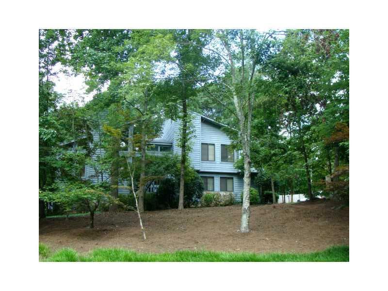 4 bedroom, 2,137 sq ft single family residence sold at 3023 Manning Drive, Marietta, GA 30062