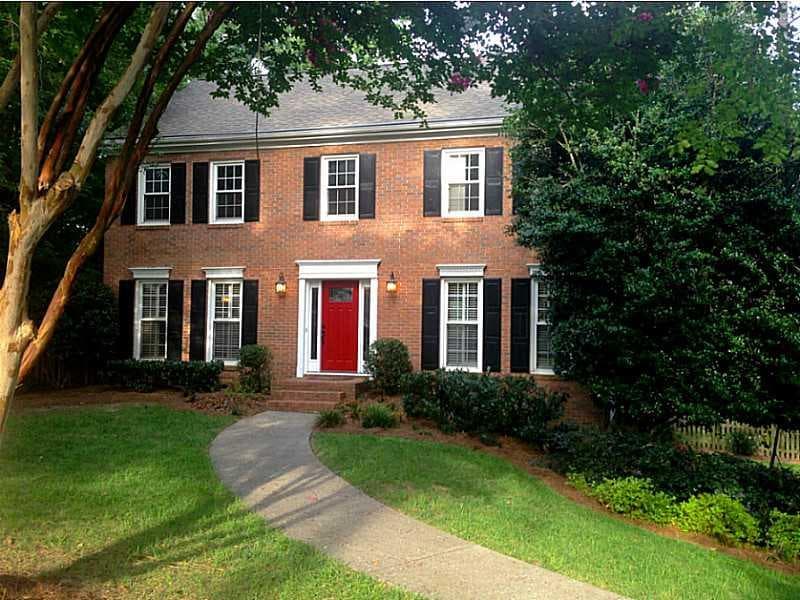 4 bedroom, 2,094 sq ft single family residence sold at 4384 Ivywood Drive, Marietta, GA 30062