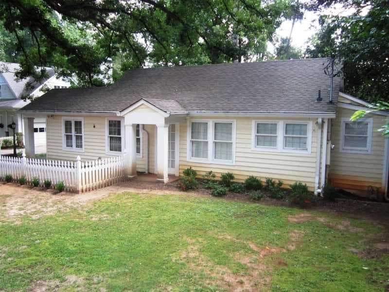 64 Goulding Place, Roswell, GA 30075 — most recent listing photo