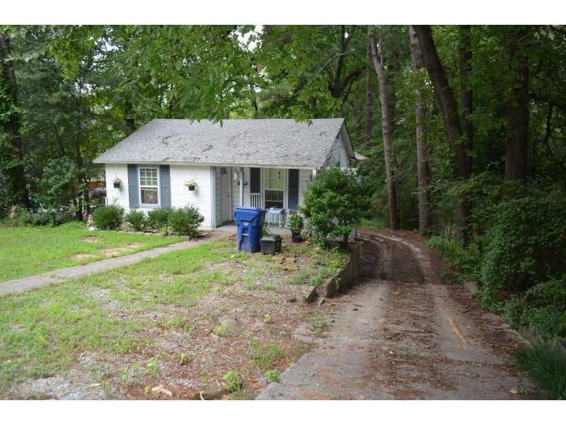 single family residence sold at 1821 Defoor Avenue, Atlanta, GA 30318