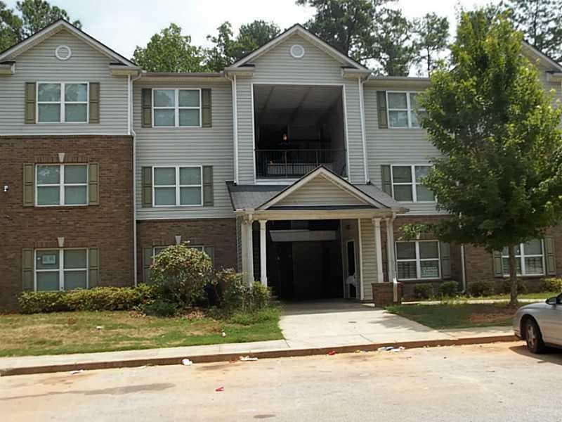 8303 Fairington Village Drive 8303, Lithonia, GA 30038 — most recent listing photo