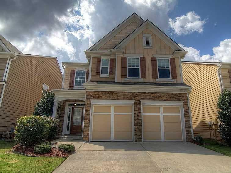 5585 Weddington Drive, Cumming, GA 30040 — most recent listing photo