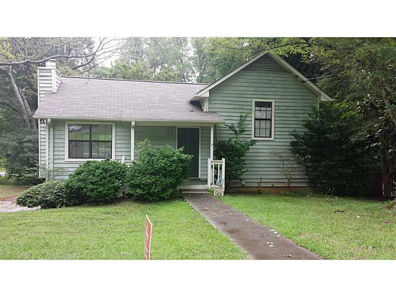 3 bedroom, 1,872 sq ft single family residence sold at 633 Candlewick Lane, Lilburn, GA 30047