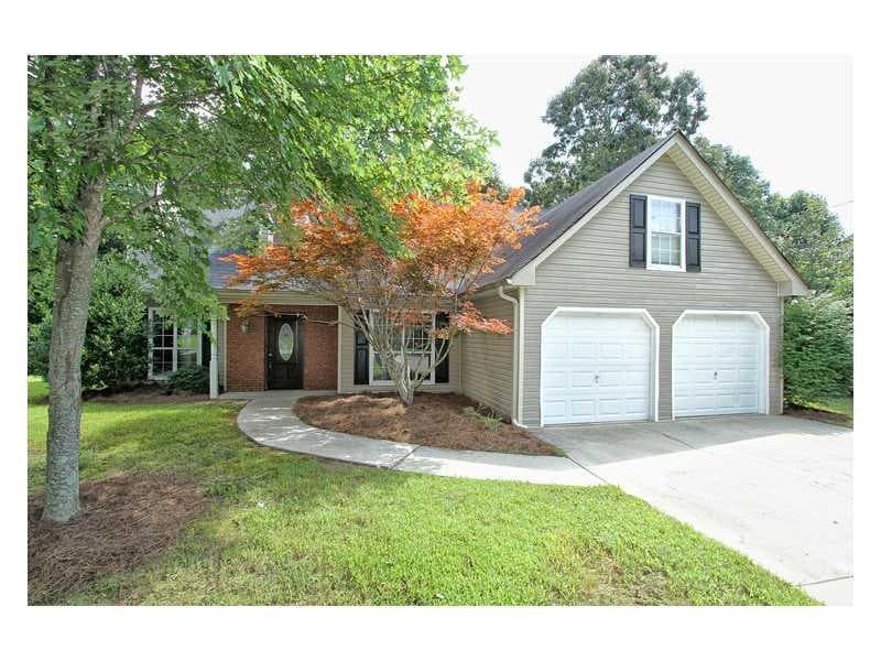 4817 Hunt Club Drive, Flowery Branch, GA 30542 — most recent listing photo