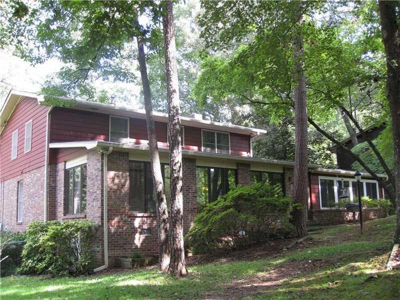 578 Rockborough Drive, Stone Mountain, GA 30083 — most recent listing photo