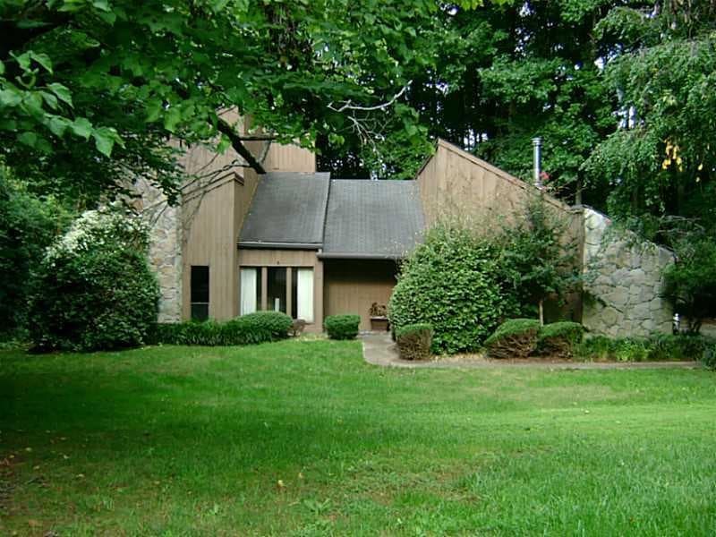 345 Vineyard Drive, Marietta, GA 30064 — most recent listing photo