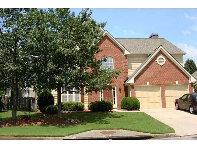 5015 Amber Leaf Drive, Roswell, GA 30076 — most recent listing photo