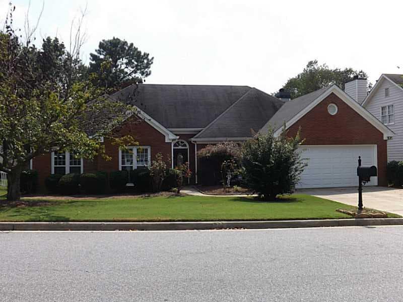 4725 Ogeechee Drive, Alpharetta, GA 30022 — most recent listing photo