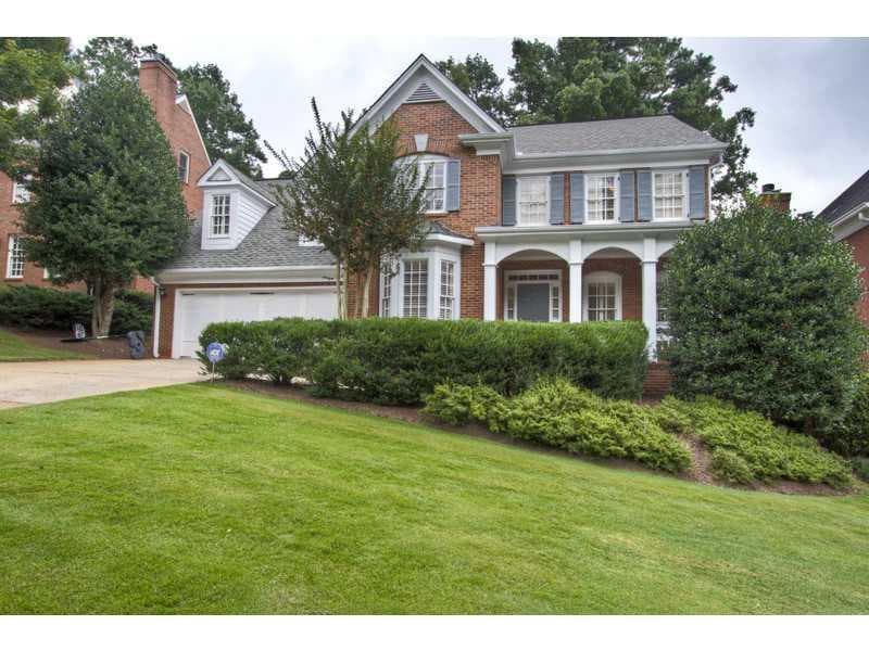 325 Fountain Oaks Lane, Sandy Springs, GA 30342 — most recent listing photo