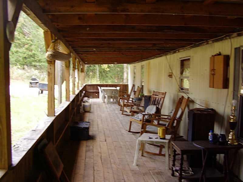 5725 Jot Em Down Road, Cumming, GA 30041 — most recent listing photo