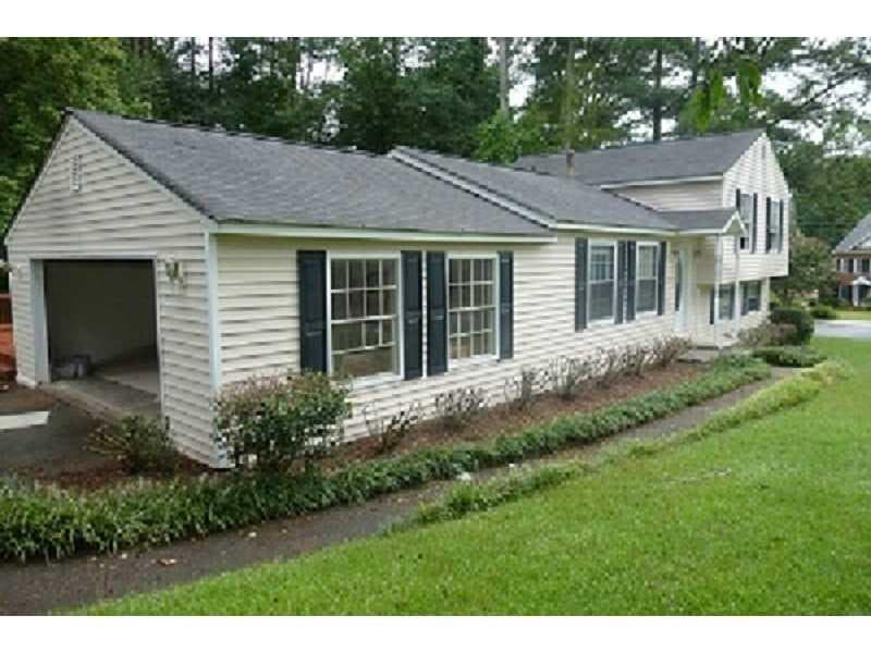 4 bedroom single family residence sold at 400 Wall Street, Marietta, GA 30068