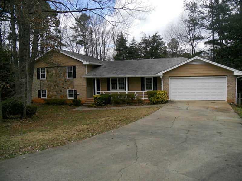 2401 Lansdowne Court, Lawrenceville, GA 30044 — most recent listing photo