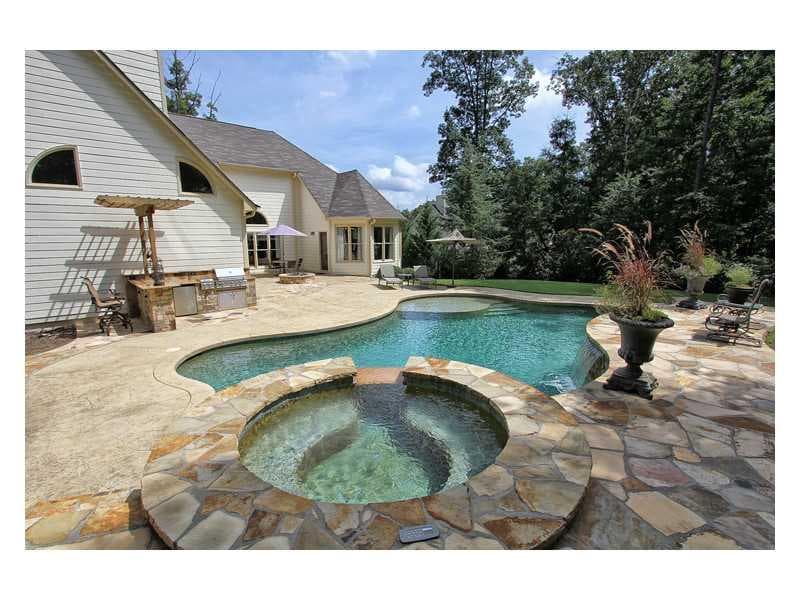 830 Longwood Lane, Alpharetta, GA 30004 — most recent listing photo
