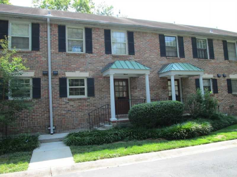 6700 Roswell Road 17F, Sandy Springs, GA 30328 — most recent listing photo