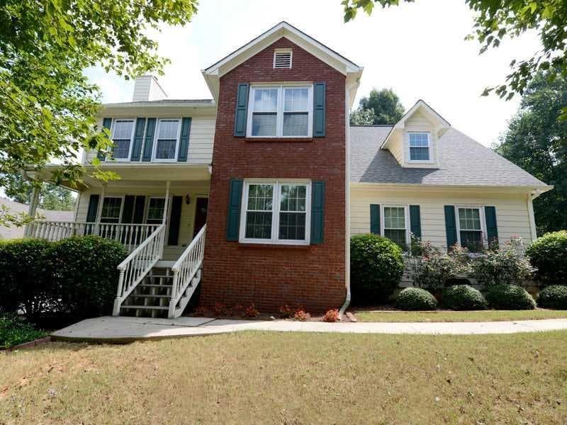 4039 Riverstone Drive, Suwanee, GA 30024 — most recent listing photo