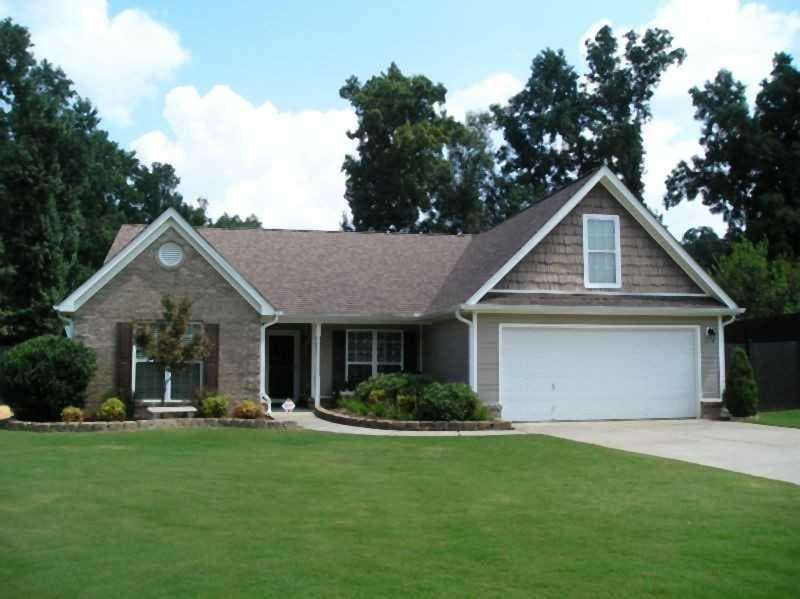 835 Custom Lane, Winder, GA 30680 — most recent listing photo