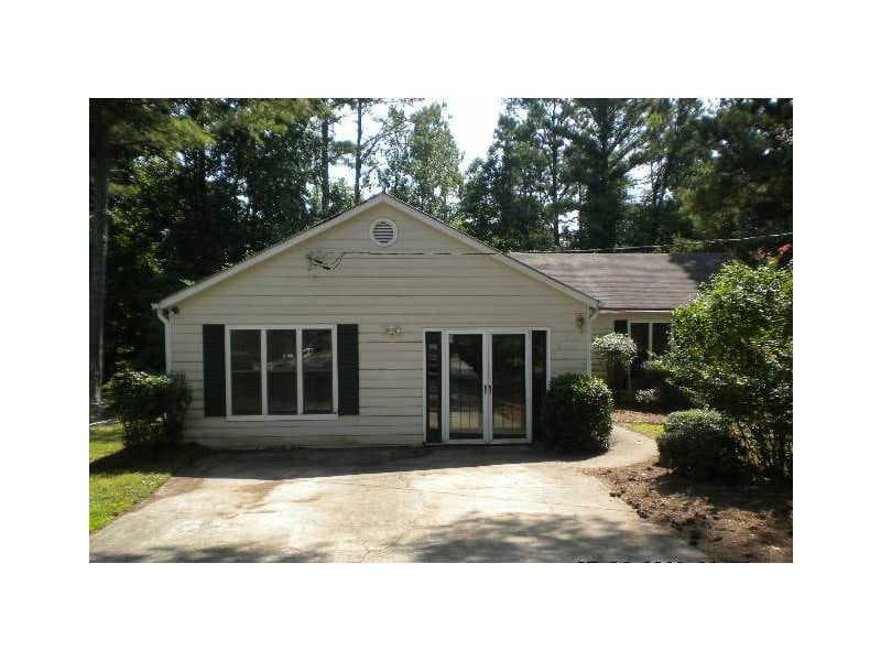 102 River Oaks Drive, Woodstock, GA 30188 — most recent listing photo