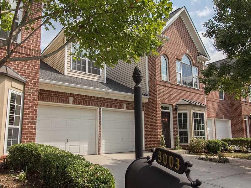 3 bedroom, 2,312 sq ft townhouse sold at 3003 Sterling Court 3003, Roswell, GA 30075