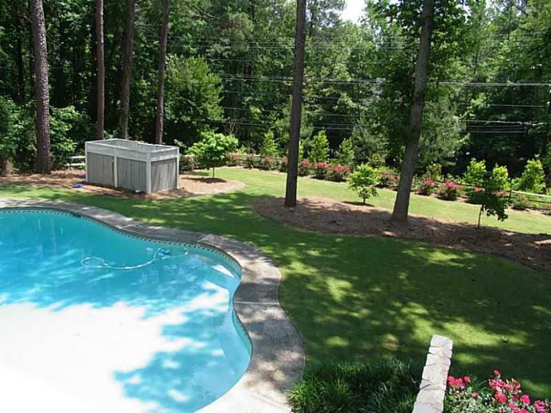 4 bedroom, 5,883 sq ft single family residence sold at 4094 River Cliff Chase, Marietta, GA 30067