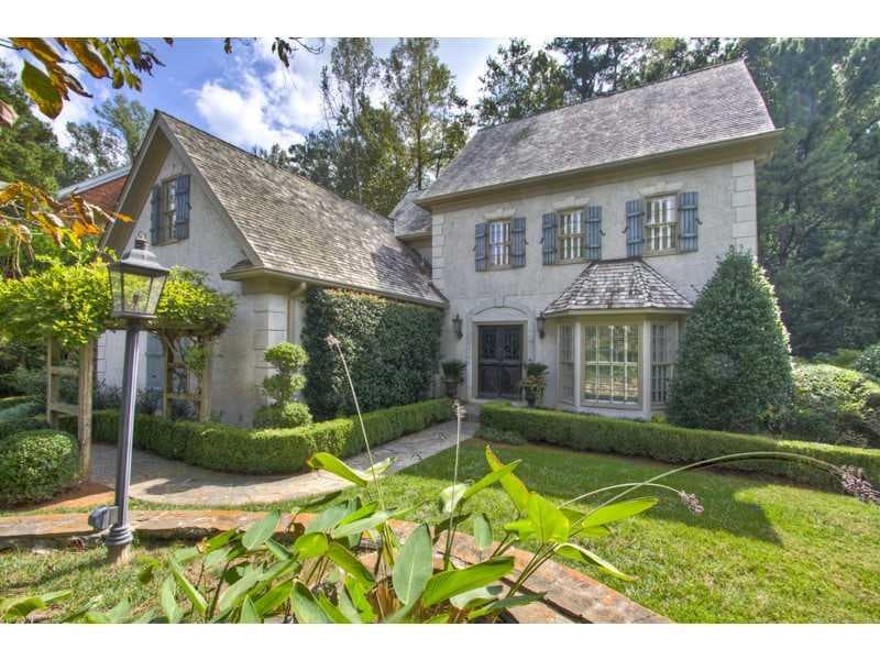 4 bedroom single family residence sold at 931 Club Station Drive, Atlanta, GA 30319