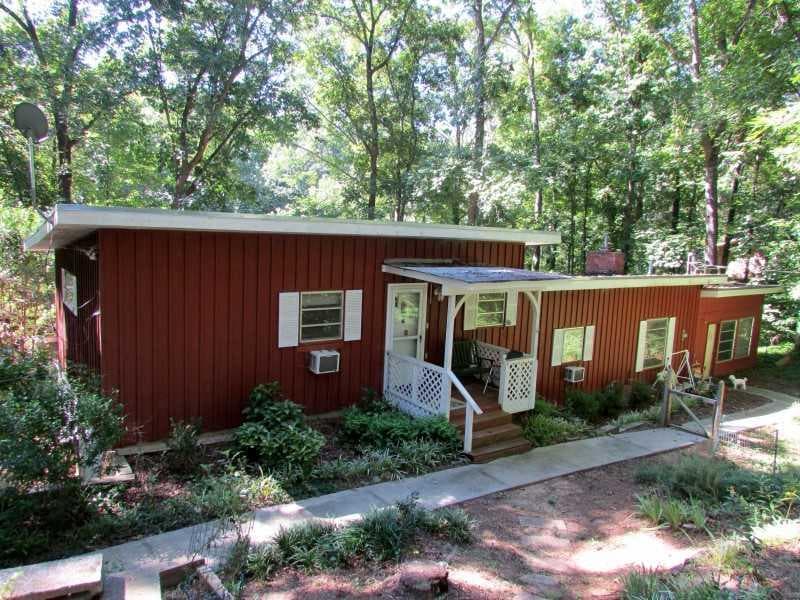 718 Lakeshore Drive, Berkeley Lake, GA 30096 — most recent listing photo