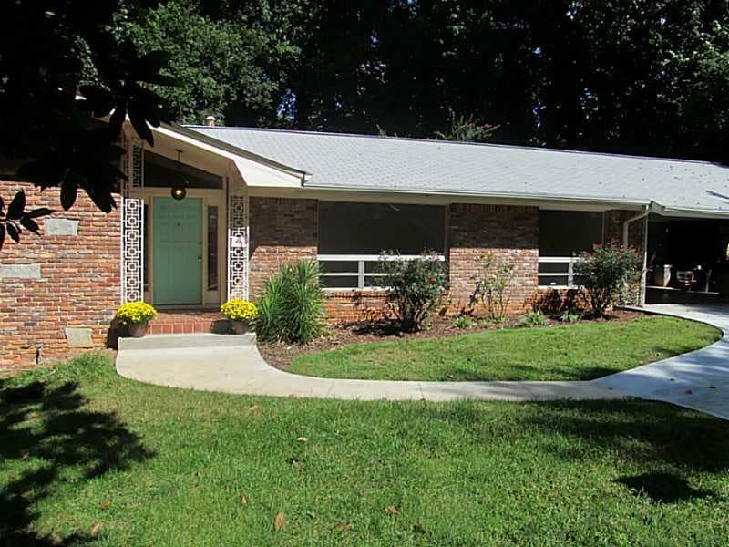 2978 Greenoaks Circle, Atlanta, GA 30345 — most recent listing photo