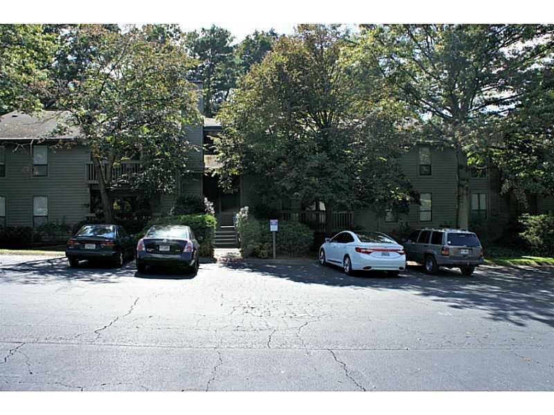 3 bedroom, 1,346 sq ft condominium sold at 217 Tuxworth Circle 217, Decatur, GA 30033