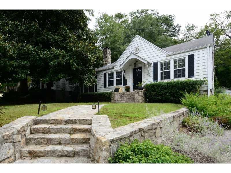 2 bedroom, 1,273 sq ft single family residence sold at 2279 Stephen Long Drive, Atlanta, GA 30305
