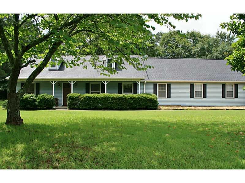3 bedroom, 1,548 sq ft single family residence sold at 135 Pine Tree Lane, Mcdonough, GA 30252