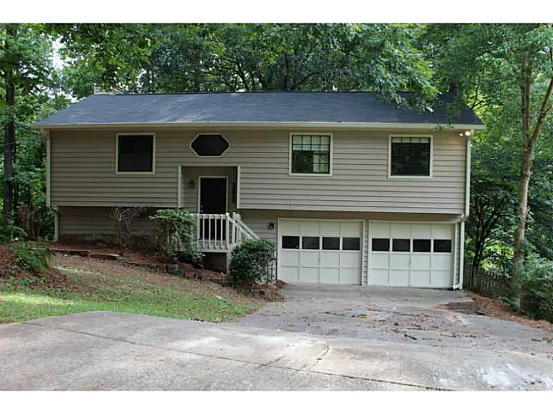 3225 Oakbrook Lane, Clarkston, GA 30021 — most recent listing photo