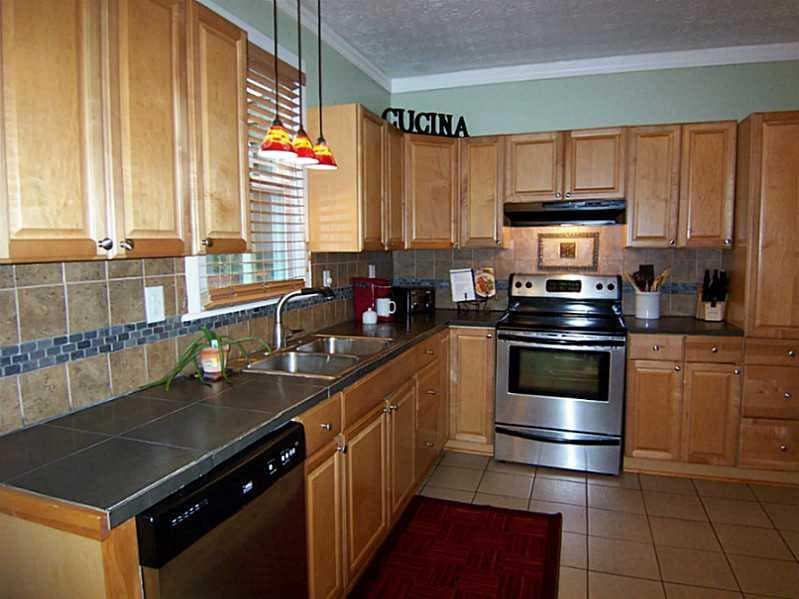 945 Hazel Court, Lilburn, GA 30047 — most recent listing photo