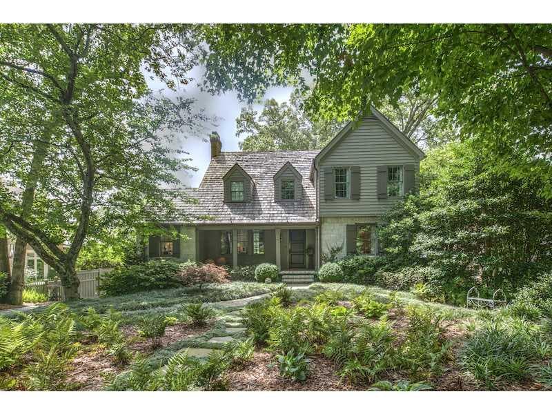 4 bedroom, 4,684 sq ft single family residence sold at 2774 N Hills Drive, Atlanta, GA 30305