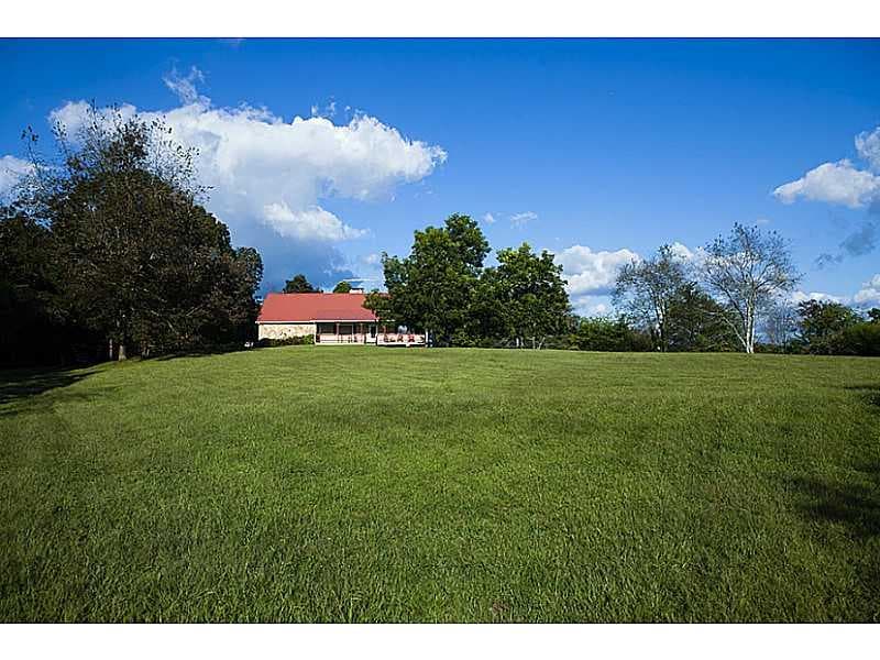 8375 Highway 136, Talking Rock, GA 30175 — most recent listing photo