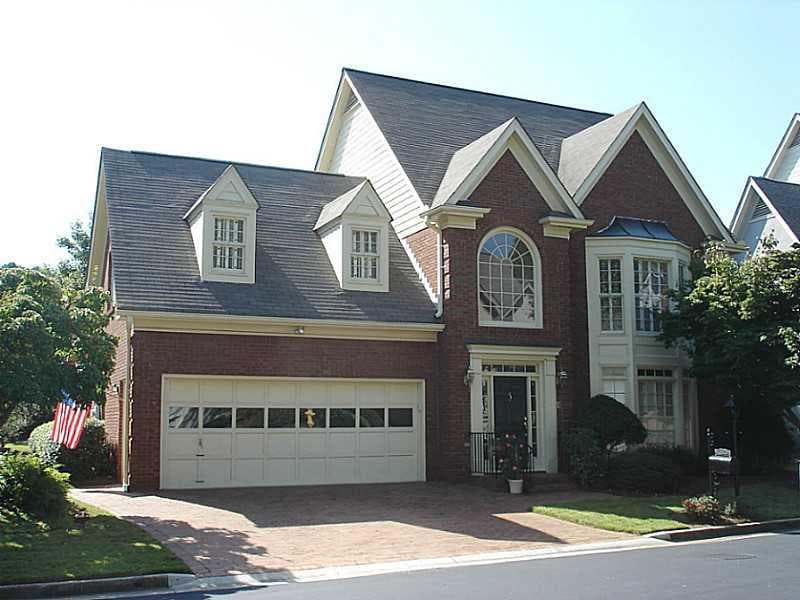 2033 Woodland Way, Dunwoody, GA 30338 — most recent listing photo
