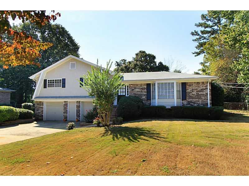 3 bedroom, 1,662 sq ft single family residence sold at 1700 Sierra Drive, Marietta, GA 30062