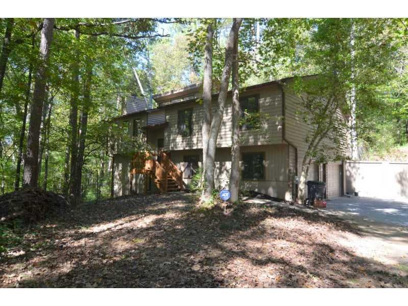 4 bedroom, 1,728 sq ft single family residence sold at 1723 Jody Drive, Marietta, GA 30066