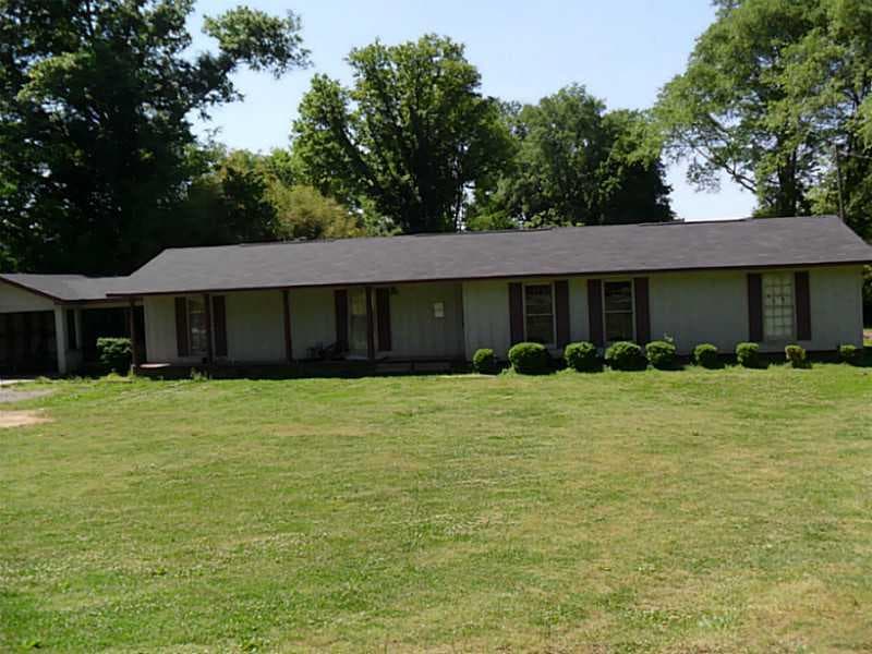 3 bedroom single family residence sold at 75 W Howard, Kingston, GA 30145