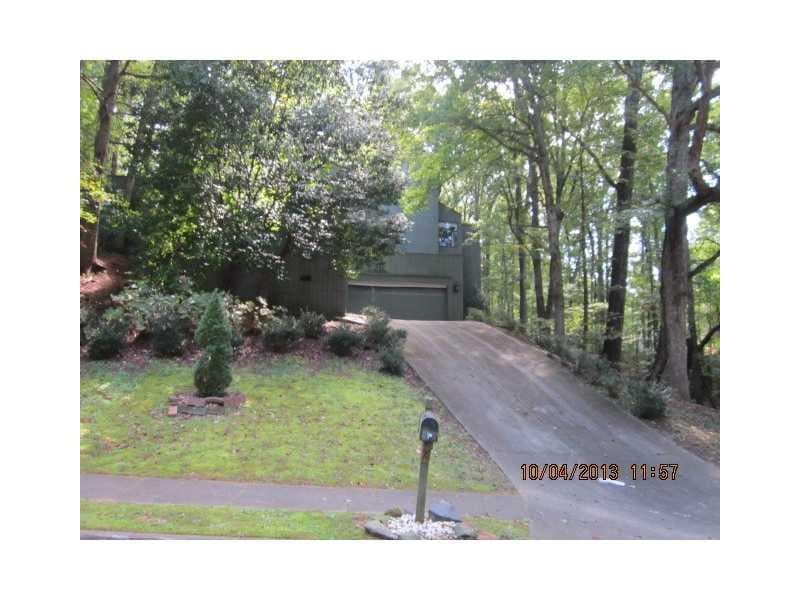 9280 MARTIN Road, Roswell, GA 30076 — most recent listing photo