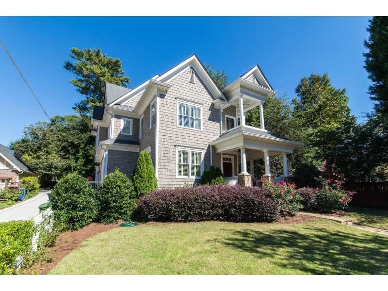 4 bedroom, 3,185 sq ft single family residence sold at 2113 Belvedere Drive, Atlanta, GA 30318