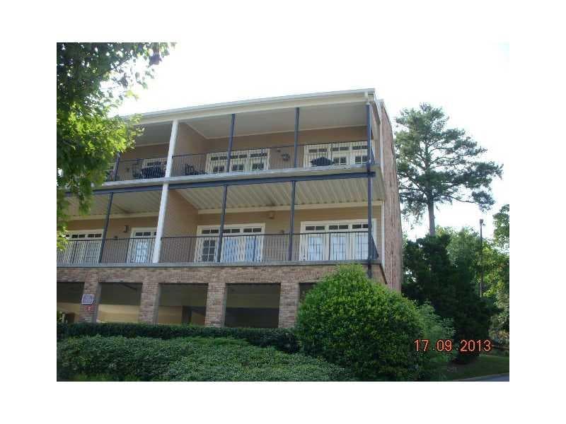 212 Creek View Lane 212, Roswell, GA 30075 — most recent listing photo