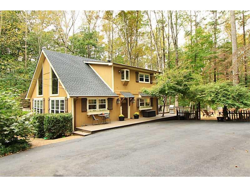 2390 Bethany Bend, Alpharetta, GA 30004 — most recent listing photo
