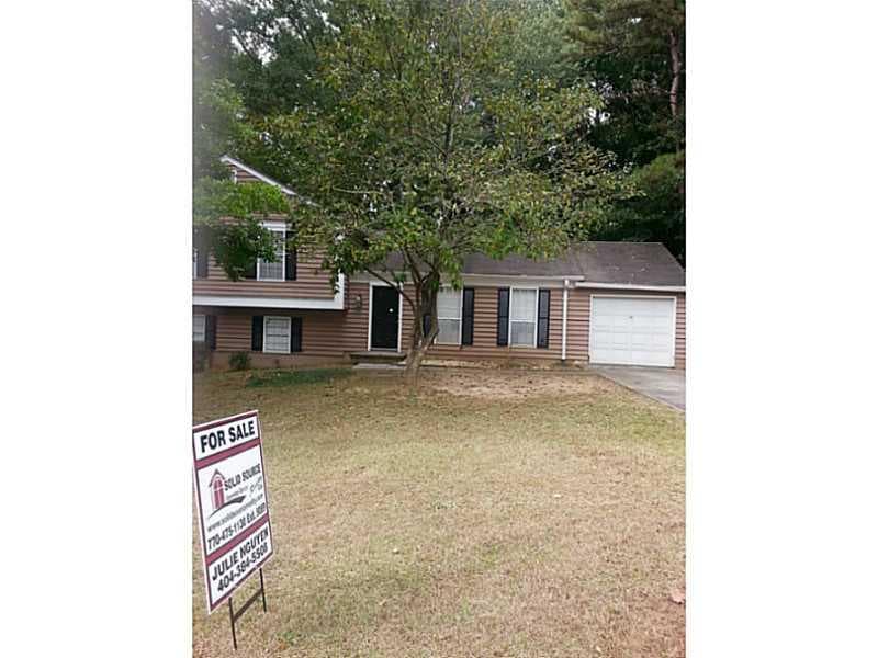 566 Aberdeen Drive, Stone Mountain, GA 30083 — most recent listing photo