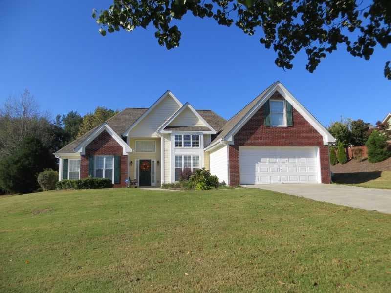 4 bedroom, 1,981 sq ft single family residence sold at 3013 COBBLERS Court, Loganville, GA 30052