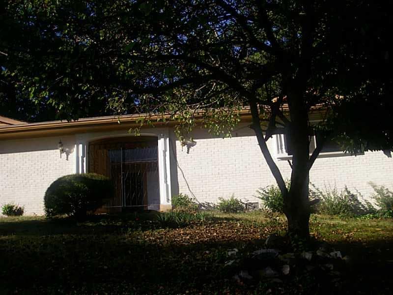 3906 Sable Drive, Stone Mountain, GA 30083 — most recent listing photo