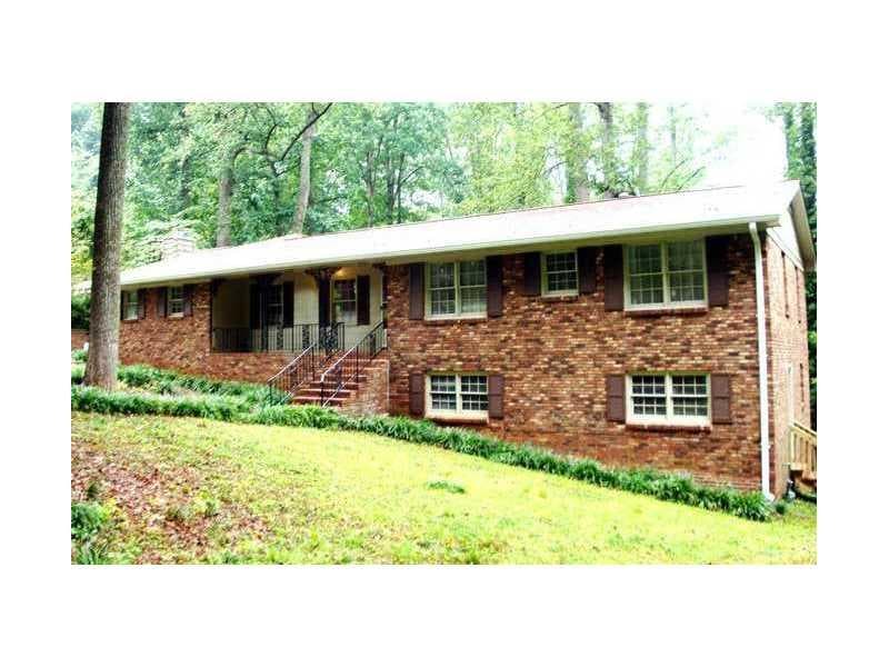 4 bedroom, 3,676 sq ft single family residence sold at 649 Crest Drive, Lawrenceville, GA 30046